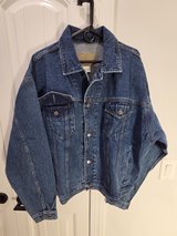 Men's Gap Denim Jacket in Camp Lejeune, North Carolina