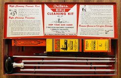 Beautifully Preserved Vintage Outers Gunslick Rifle Cleaning Kit No. 477 - 1950s in Perry, Georgia