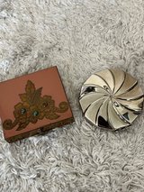 2 – Vintage Ladies Compacts in Warner Robins, Georgia