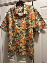 Men’s XXL Luxstitch Hawaiian shirt in Fort Polk, Louisiana