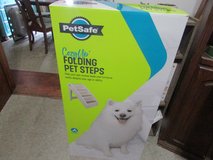 Folding Pet Steps in Sugar Grove, Illinois