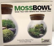 New! Unique Gardener Moss Bowl Terrarium starter Grow Kit with LED Lights in Joliet, Illinois