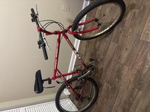 Vintage GT Outpost Trail Men’s 26” bicycle in Perry, Georgia