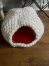cat igloo in Warner Robins, Georgia