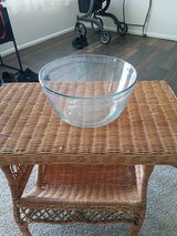 Large glass mixing bowl in Alamogordo, New Mexico