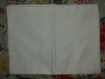 Queen sheets white in Ramstein, Germany