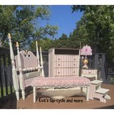 beautiful full bedroom set in Clarksville, Tennessee