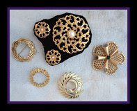 Vintage AVON Jewelry in Warner Robins, Georgia