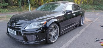 Lexus ls600h 5.0 V8 AWD in Lakenheath, UK
