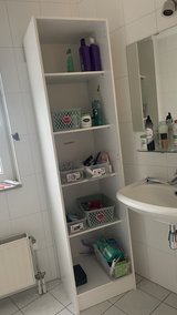 BATHROOM CABINET HAS DOOR COME WITH. ACCESSORIES NOT INCLUDED! in Geilenkirchen, GE