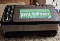 FoodSaver 2-in-1 Vacuum Sealing System in Alamogordo, New Mexico