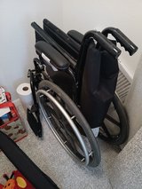 wheelchair comes with cushion in Alamogordo, New Mexico