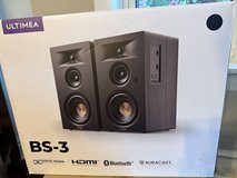 ULTIMEA BS-3 3-Way Powered Speakers - Used Once in Chicago, Illinois