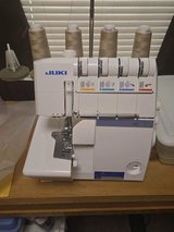 JUKI MO-735 serger/overlock sewing machine in Warner Robins, Georgia