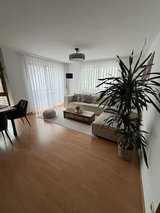 Beautiful, owner-occupied 2.5-room condominium with garage for sale in Wolfschlugen in Stuttgart, GE