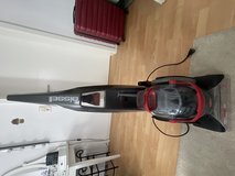 220 Bissell carpet cleaner in Stuttgart, GE