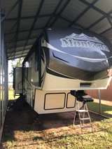 2016KEYSTONE MONTANA 3160RL 5TH WHEEL in Fort Rucker, Alabama
