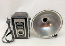 VINTAGE 1950's KODAK DUAFLEX II CAMERA WITH FLASH in Aurora, Illinois