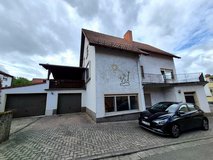 Spacious 3BR Home in Kindsbach in Ramstein, Germany