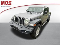 2020 Jeep Gladiator Sport in Grafenwoehr, GE