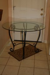 42" Beveled Glass top table in Bolingbrook, Illinois