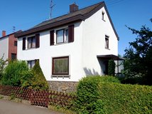 Baumholder Great Charming & Romantic Hillside Family Home with Panoramic View – next to the Base in Baumholder, GE