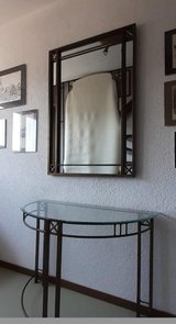 glass table with mirror in Baumholder, GE