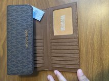 Trifold Michael Kors wallet in Macon, Georgia