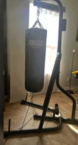 Ringside Heavy Bag with Titan Dual Station Boxing Stand in Stuttgart, GE