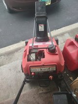 Honda snow thrower in Plainfield, Illinois
