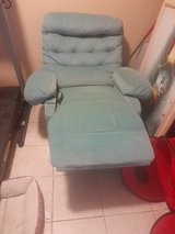 Messaging Recliner in Alamogordo, New Mexico