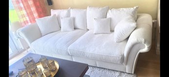 big sofa in Grafenwoehr, GE