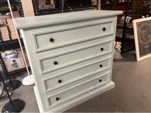 chest of drawers in Alamogordo, New Mexico