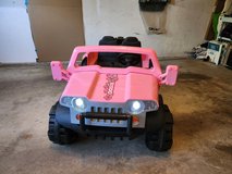 Radio Flyer 12V Battery Ride on Car in Naperville, Illinois