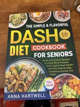 DASH Diet Cookbook for Seniors - Like New in Chicago, Illinois