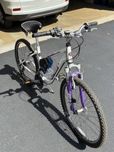 Schwinn Women's Mountain Bike in Westmont, Illinois