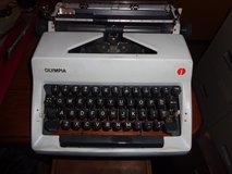 VINTAGE OLYMPIA PORTABLE TYPEWRITER in Spangdahlem, Germany