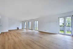 *NEW GROUND-FLOOR APARTMENT* approx. 110 m², 3-Room, 2-Bed, 1.5 bath, terrace, smart home, + car... in Wiesbaden, GE