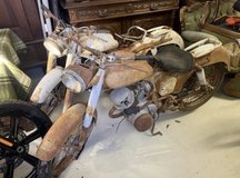 Pair of 1953 Close Ducati 98 Motorcycles in Ansbach, Germany