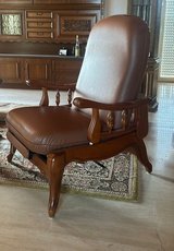 2 Armchairs with built-in footrest in Ramstein, Germany