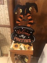 halloween sign in Glendale Heights, Illinois