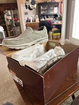 Skechers Relaxed Fit Air Cooled memory foam Shoes Size 11 in Perry, Georgia