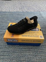 Brand new women’s slip in sketchers size 8 in Batavia, Illinois