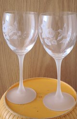2 wine glases in Ramstein, Germany