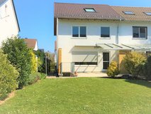 House 4br / 3bath 2293 sqf in Mainz 55127 - close to Clay and closer McCully in Wiesbaden, GE