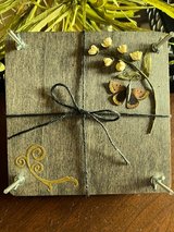 Gift Giving: Lasting Flowers Press in Chicago, Illinois