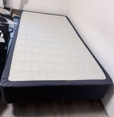 Twin Size Boxspring in Wiesbaden, GE