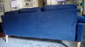 Navy blue velvet couch in Leesville, Louisiana