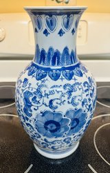Beautiful Classic Blue and White Porcelain Baluster Vase in Perry, Georgia