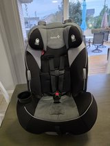 CAR SEAT in Naperville, Illinois